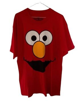 NEW ELMO Sesame Street Red Graphic T Shirt Men’s Women’s Medium & Large Cotton